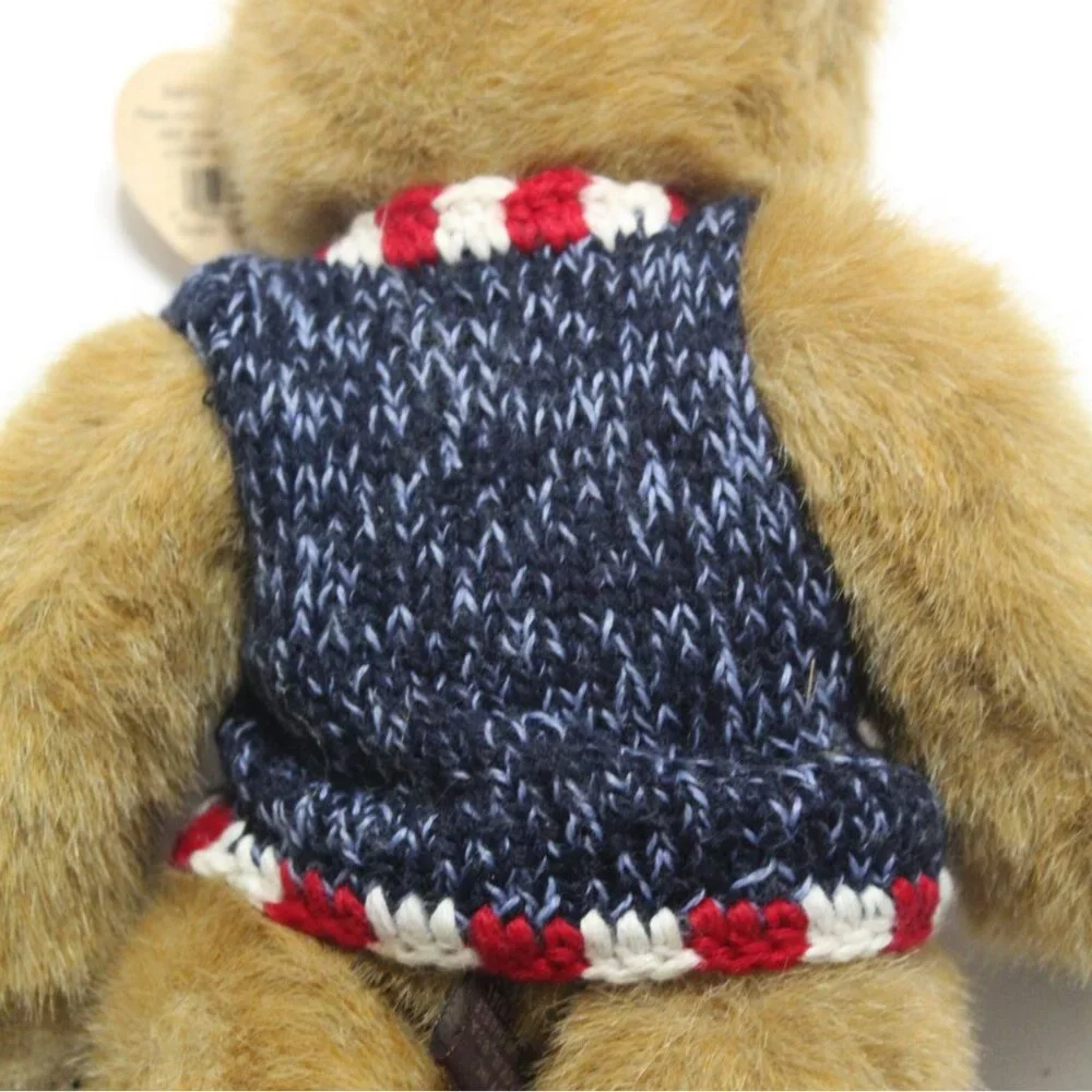 NWT TY Collection Digby Bear Style 6013 Designed by Linda Harris-1993- USA Red W
